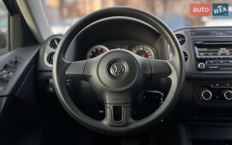 Внедорожник / Кроссовер Volkswagen Tiguan 2012 в Львове