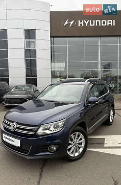 Внедорожник / Кроссовер Volkswagen Tiguan 2013 в Киеве