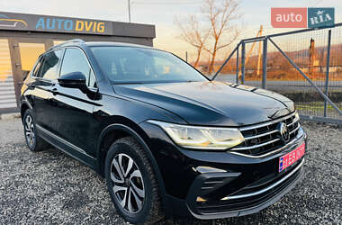 Позашляховик / Кросовер Volkswagen Tiguan 2022 в Іршаві