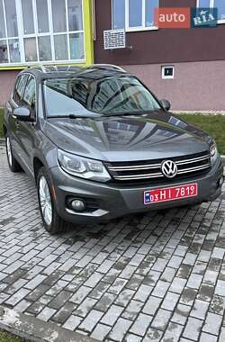 Внедорожник / Кроссовер Volkswagen Tiguan 2016 в Полтаве