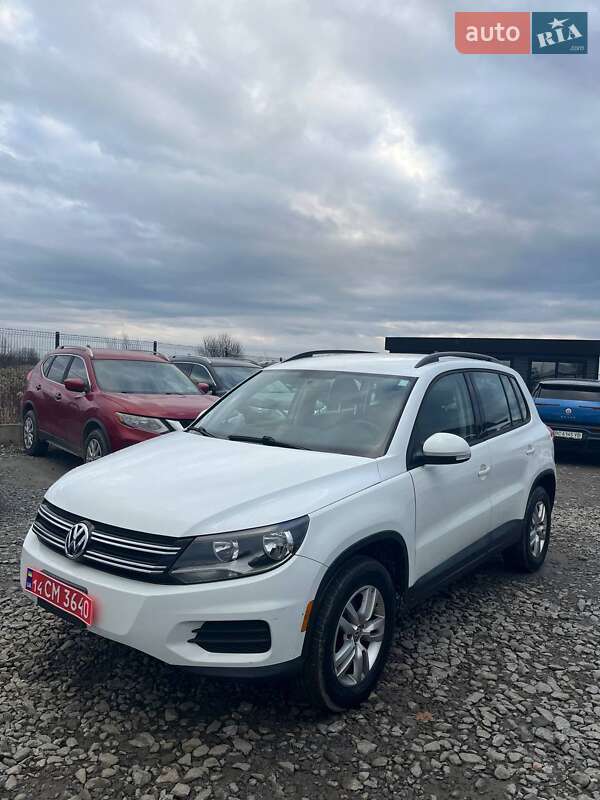 Позашляховик / Кросовер Volkswagen Tiguan 2015 в Львові