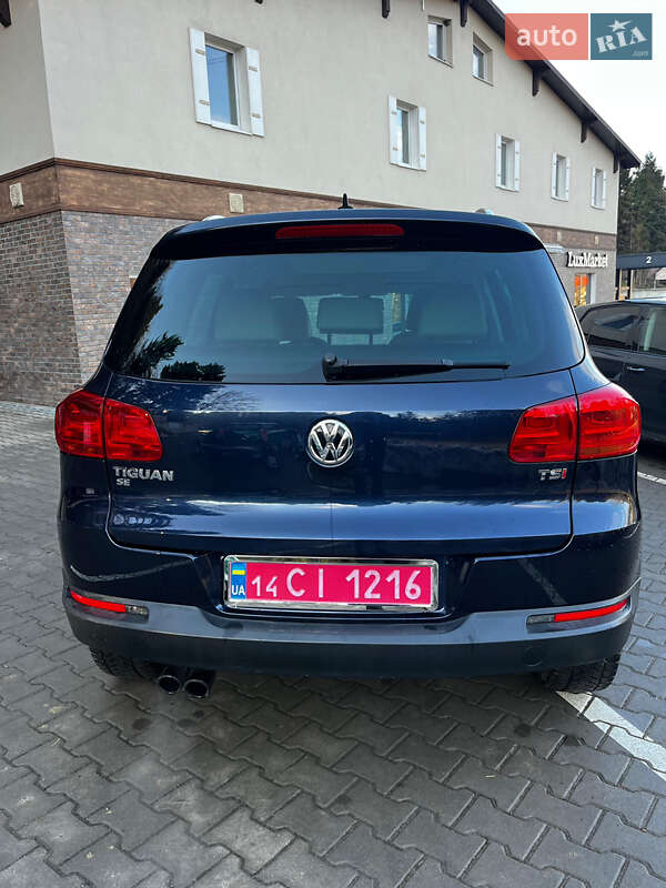 Внедорожник / Кроссовер Volkswagen Tiguan 2015 в Бориславе