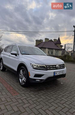 Внедорожник / Кроссовер Volkswagen Tiguan 2018 в Золочеве