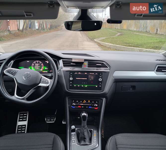 Внедорожник / Кроссовер Volkswagen Tiguan 2022 в Запорожье