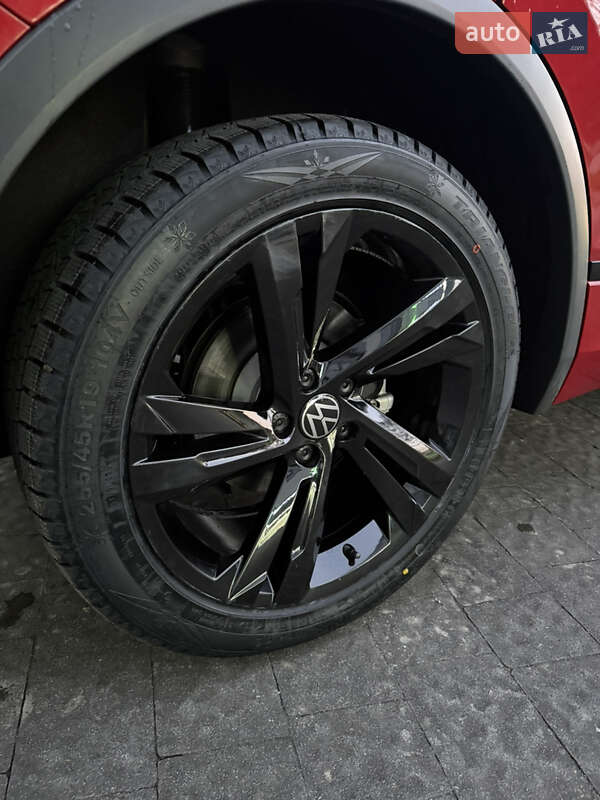 Внедорожник / Кроссовер Volkswagen Tiguan 2023 в Новояворовске фото 6 Внедорожник / Кроссовер Volkswagen Tiguan 2023 в Новояворовске