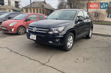 Внедорожник / Кроссовер Volkswagen Tiguan 2013 в Черкассах