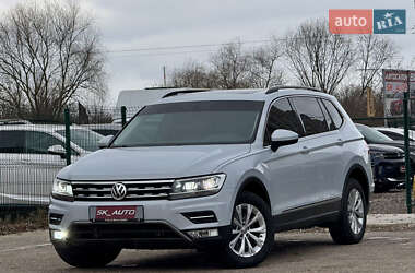 Внедорожник / Кроссовер Volkswagen Tiguan 2017 в Киеве