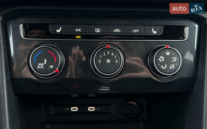 Внедорожник / Кроссовер Volkswagen Tiguan 2023 в Львове