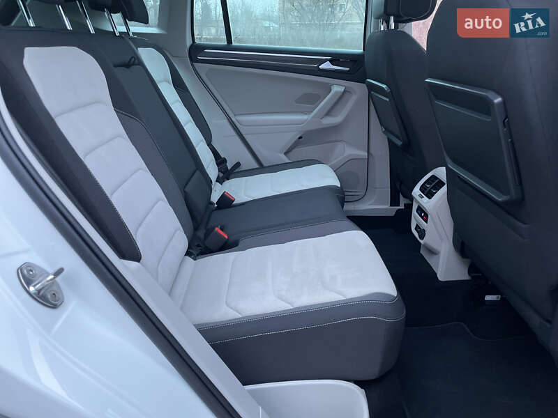 Внедорожник / Кроссовер Volkswagen Tiguan 2019 в Бердичеве