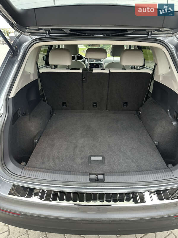 Внедорожник / Кроссовер Volkswagen Tiguan 2018 в Тернополе