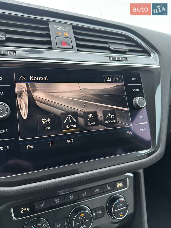 Внедорожник / Кроссовер Volkswagen Tiguan 2018 в Тернополе