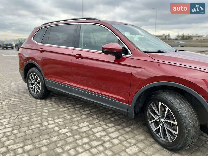 Внедорожник / Кроссовер Volkswagen Tiguan 2019 в Львове фото 9 Внедорожник / Кроссовер Volkswagen Tiguan 2019 в Львове