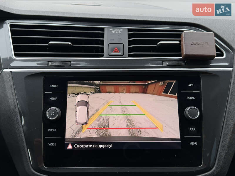Внедорожник / Кроссовер Volkswagen Tiguan 2019 в Харькове