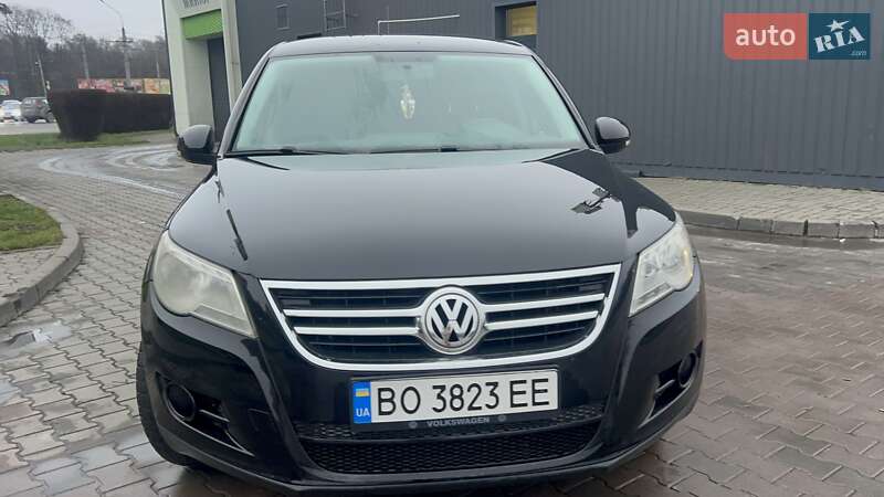Внедорожник / Кроссовер Volkswagen Tiguan 2009 в Тернополе