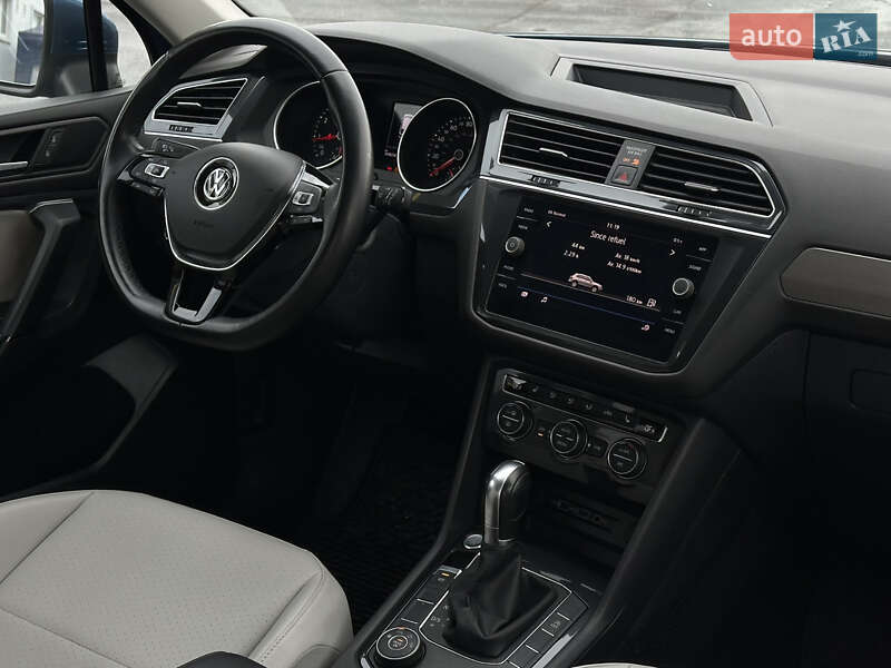Внедорожник / Кроссовер Volkswagen Tiguan 2019 в Николаеве