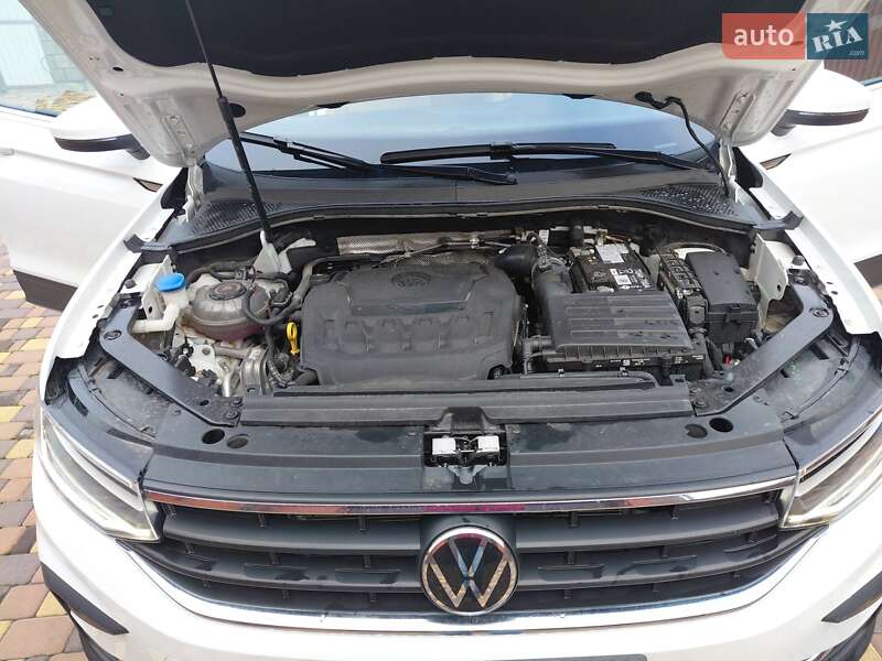 Позашляховик / Кросовер Volkswagen Tiguan 2024 в Києві