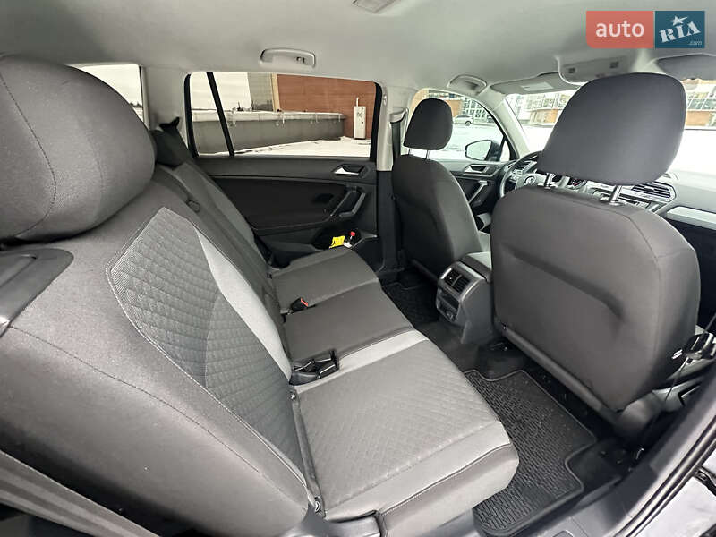Внедорожник / Кроссовер Volkswagen Tiguan 2019 в Киеве