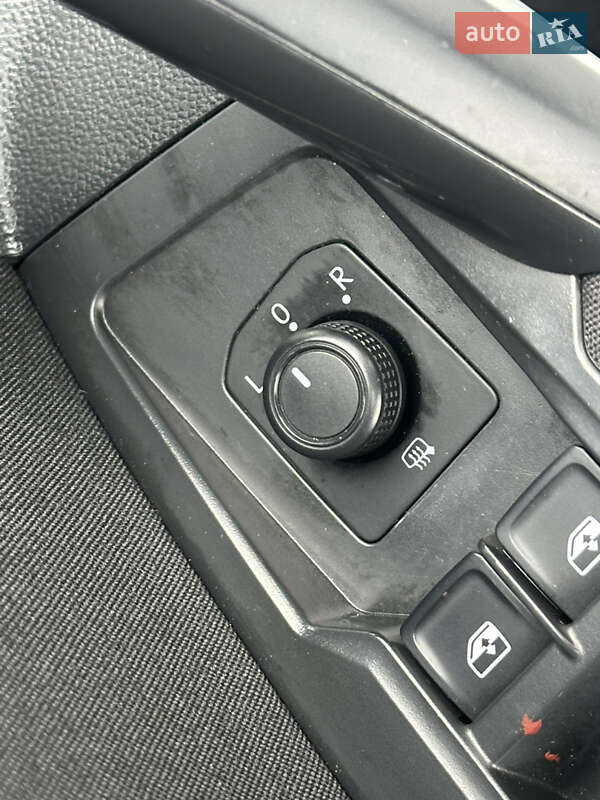 Внедорожник / Кроссовер Volkswagen Tiguan 2019 в Киеве