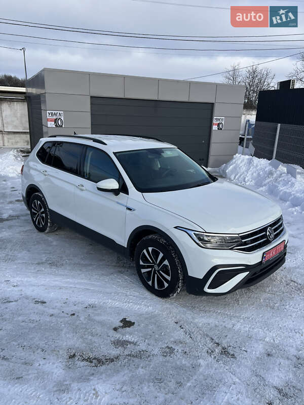 Внедорожник / Кроссовер Volkswagen Tiguan 2023 в Белой Церкви фото 5 Внедорожник / Кроссовер Volkswagen Tiguan 2023 в Белой Церкви