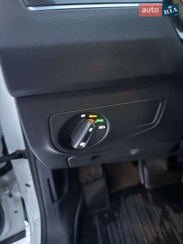 Внедорожник / Кроссовер Volkswagen Tiguan 2018 в Ровно