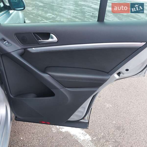 Внедорожник / Кроссовер Volkswagen Tiguan 2014 в Ровно фото 39 Внедорожник / Кроссовер Volkswagen Tiguan 2014 в Ровно