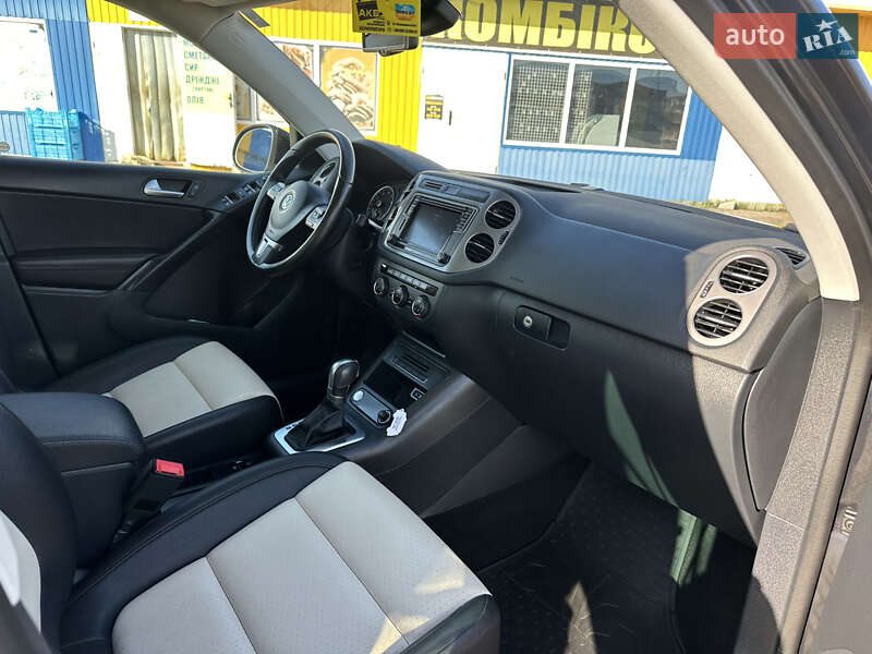 Внедорожник / Кроссовер Volkswagen Tiguan 2017 в Житомире