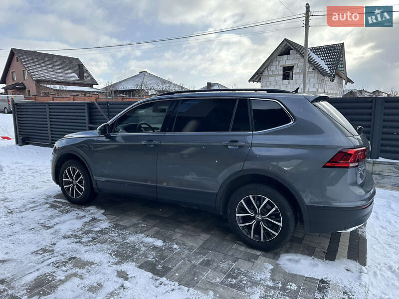 Внедорожник / Кроссовер Volkswagen Tiguan 2019 в Луцке