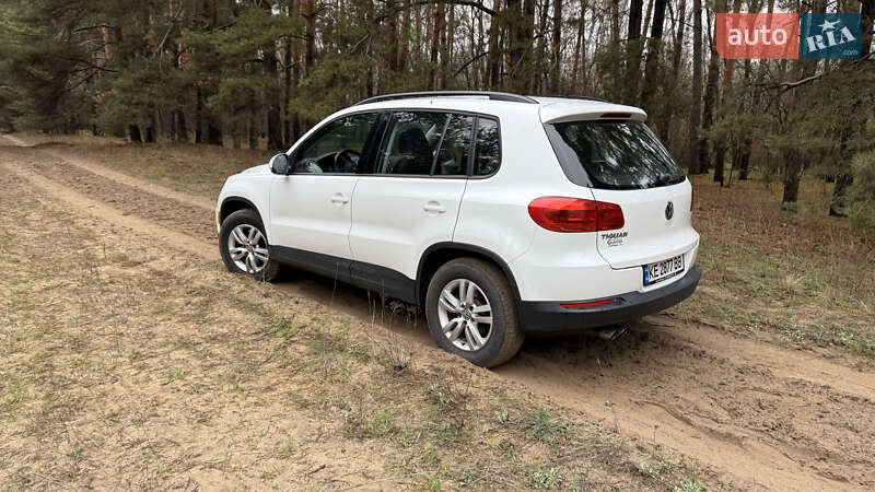 Внедорожник / Кроссовер Volkswagen Tiguan 2016 в Днепре фото 5 Внедорожник / Кроссовер Volkswagen Tiguan 2016 в Днепре
