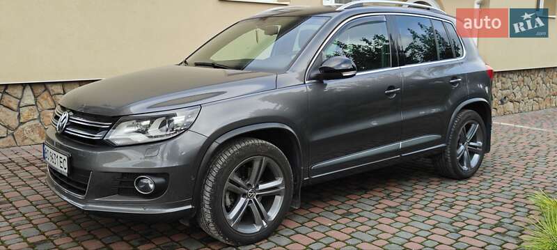 Внедорожник / Кроссовер Volkswagen Tiguan 2015 в Тернополе