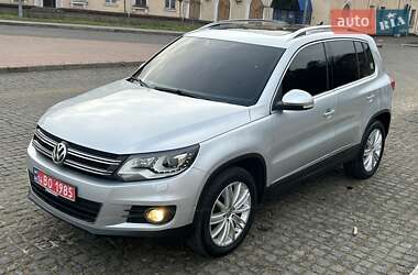 Внедорожник / Кроссовер Volkswagen Tiguan 2012 в Одессе