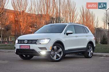Внедорожник / Кроссовер Volkswagen Tiguan 2020 в Кривом Роге