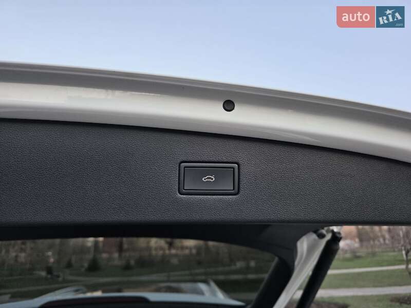 Позашляховик / Кросовер Volkswagen Tiguan 2020 в Кривому Розі фото 64 Позашляховик / Кросовер Volkswagen Tiguan 2020 в Кривому Розі