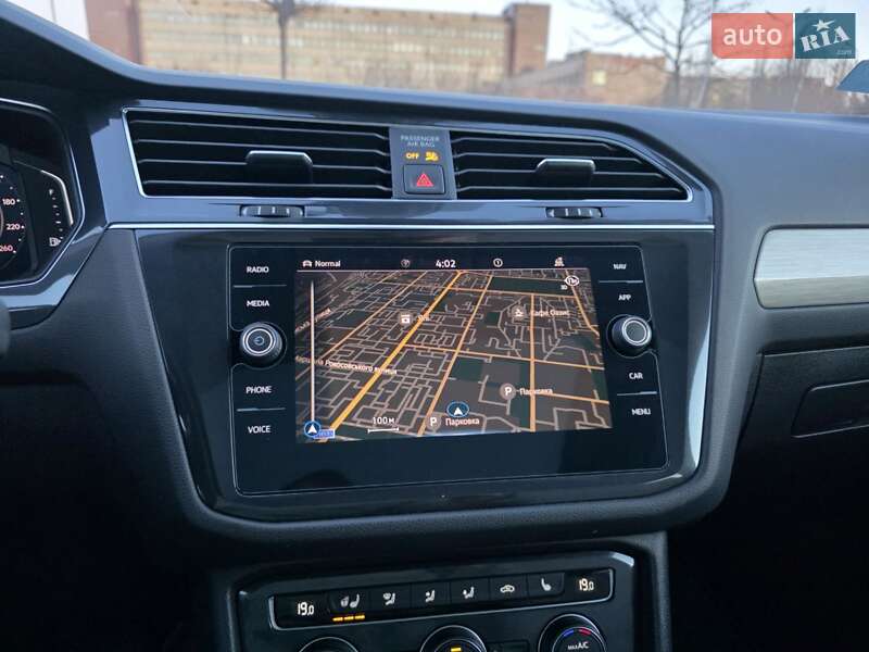 Позашляховик / Кросовер Volkswagen Tiguan 2020 в Кривому Розі фото 87 Позашляховик / Кросовер Volkswagen Tiguan 2020 в Кривому Розі
