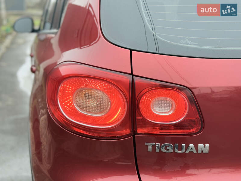 Внедорожник / Кроссовер Volkswagen Tiguan 2010 в Харькове фото 38 Внедорожник / Кроссовер Volkswagen Tiguan 2010 в Харькове