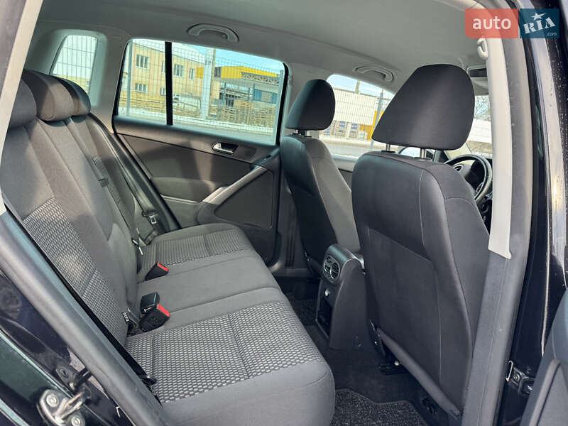 Внедорожник / Кроссовер Volkswagen Tiguan 2009 в Староконстантинове фото 12 Внедорожник / Кроссовер Volkswagen Tiguan 2009 в Староконстантинове