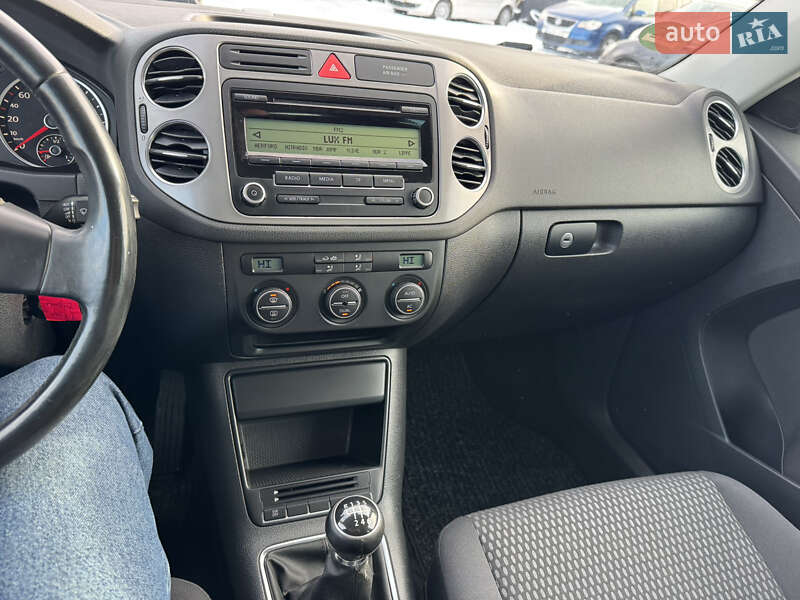 Внедорожник / Кроссовер Volkswagen Tiguan 2009 в Староконстантинове фото 20 Внедорожник / Кроссовер Volkswagen Tiguan 2009 в Староконстантинове