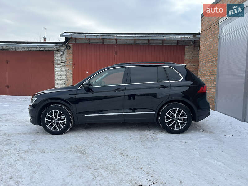 Внедорожник / Кроссовер Volkswagen Tiguan 2018 в Луцке фото 8 Внедорожник / Кроссовер Volkswagen Tiguan 2018 в Луцке