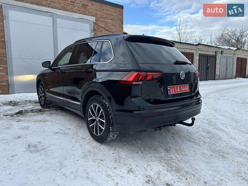 Внедорожник / Кроссовер Volkswagen Tiguan 2018 в Луцке фото 9 Внедорожник / Кроссовер Volkswagen Tiguan 2018 в Луцке