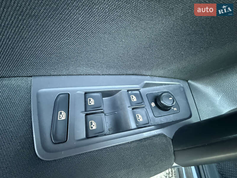 Внедорожник / Кроссовер Volkswagen Tiguan 2018 в Ровно