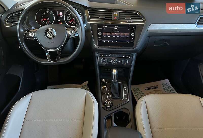 Внедорожник / Кроссовер Volkswagen Tiguan 2019 в Львове фото 3 Внедорожник / Кроссовер Volkswagen Tiguan 2019 в Львове