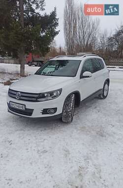 Внедорожник / Кроссовер Volkswagen Tiguan 2014 в Коростышеве