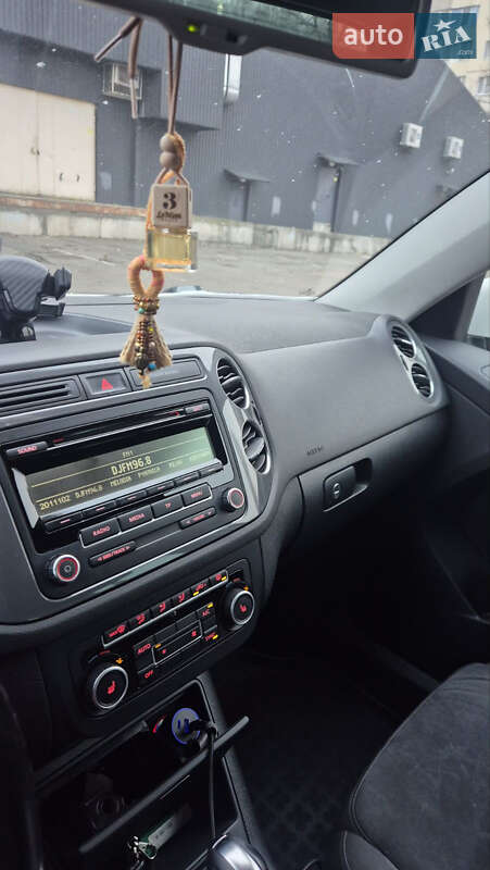 Внедорожник / Кроссовер Volkswagen Tiguan 2013 в Киеве фото 5 Внедорожник / Кроссовер Volkswagen Tiguan 2013 в Киеве