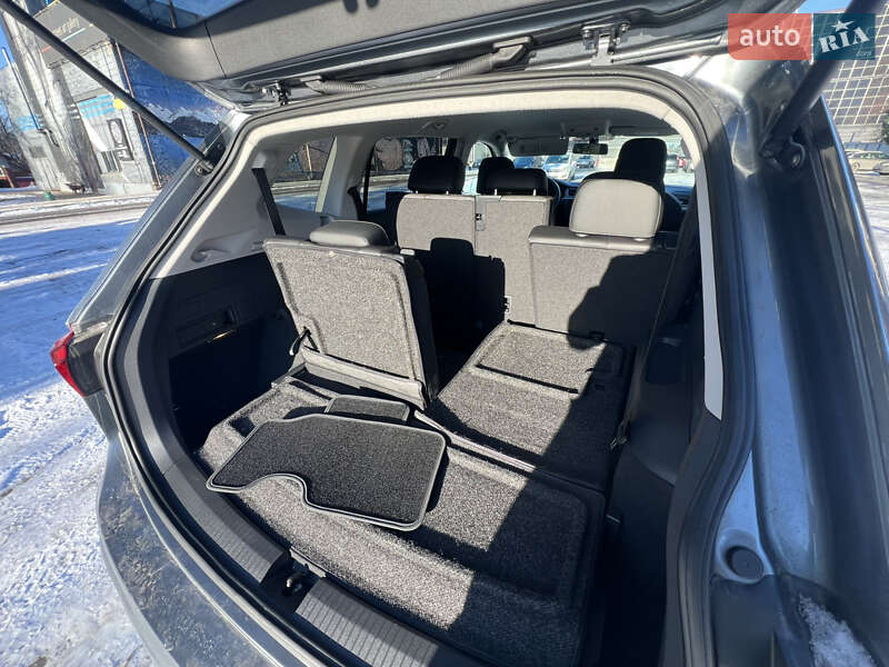Внедорожник / Кроссовер Volkswagen Tiguan 2017 в Луцке фото 19 Внедорожник / Кроссовер Volkswagen Tiguan 2017 в Луцке