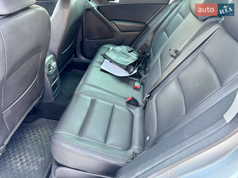 Внедорожник / Кроссовер Volkswagen Tiguan 2012 в Киеве фото 23 Внедорожник / Кроссовер Volkswagen Tiguan 2012 в Киеве