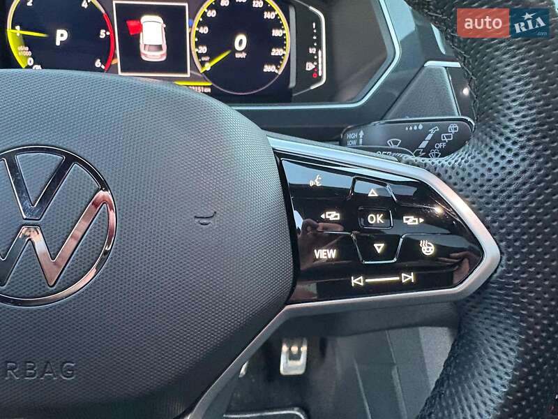 Позашляховик / Кросовер Volkswagen Tiguan 2020 в Львові