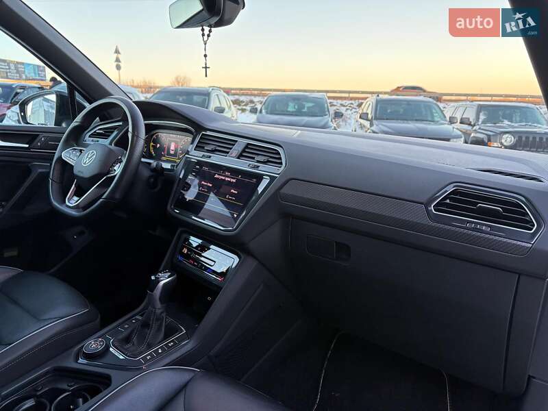 Позашляховик / Кросовер Volkswagen Tiguan 2020 в Львові