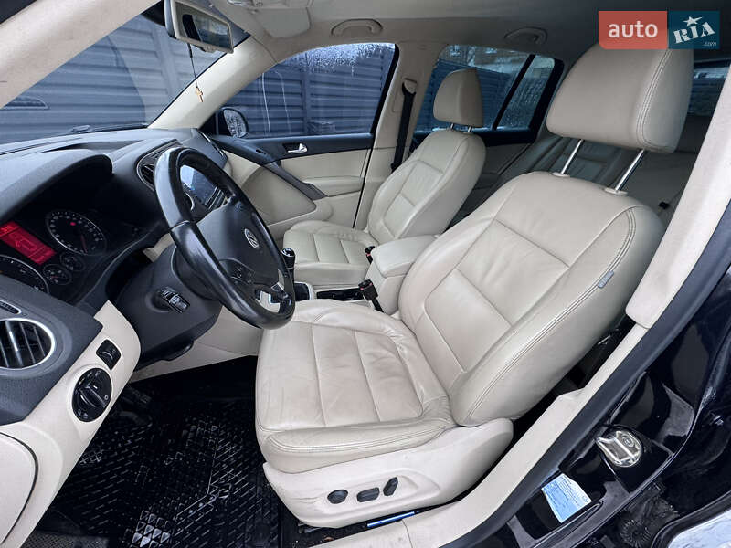 Внедорожник / Кроссовер Volkswagen Tiguan 2008 в Черкассах фото 16 Внедорожник / Кроссовер Volkswagen Tiguan 2008 в Черкассах