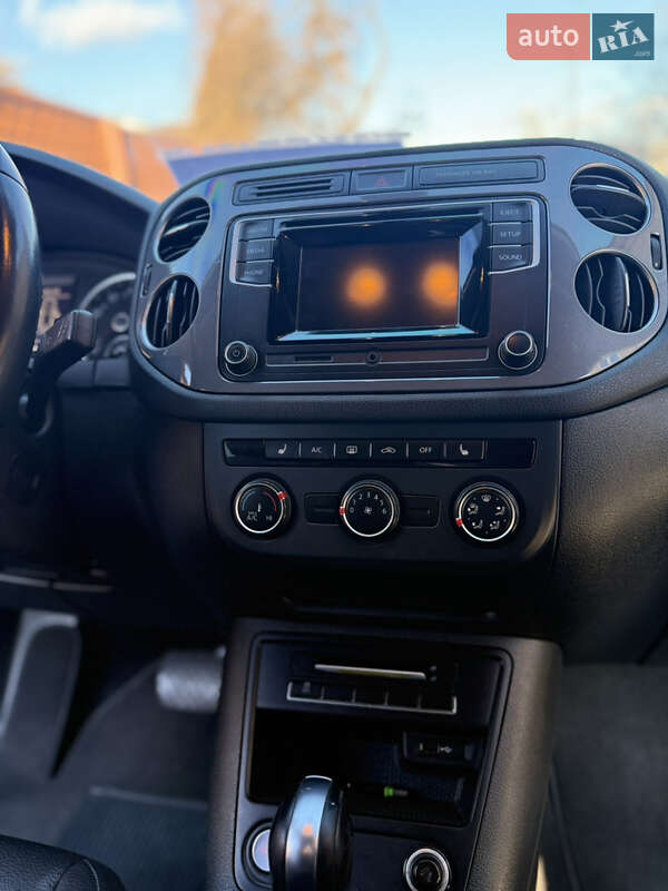 Позашляховик / Кросовер Volkswagen Tiguan 2016 в Миронівці фото 14 Позашляховик / Кросовер Volkswagen Tiguan 2016 в Миронівці