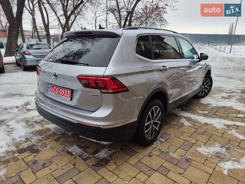 Внедорожник / Кроссовер Volkswagen Tiguan 2020 в Кременчуге фото 6 Внедорожник / Кроссовер Volkswagen Tiguan 2020 в Кременчуге