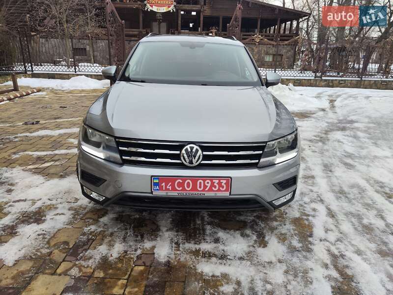 Внедорожник / Кроссовер Volkswagen Tiguan 2020 в Кременчуге фото 3 Внедорожник / Кроссовер Volkswagen Tiguan 2020 в Кременчуге